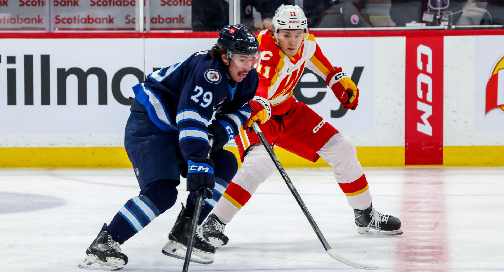 Calgary Wranglers vs Manitoba Moose